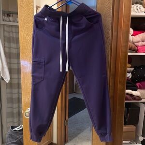 Figs Purple Joggers with Elastic Waistband and Tapered Legs